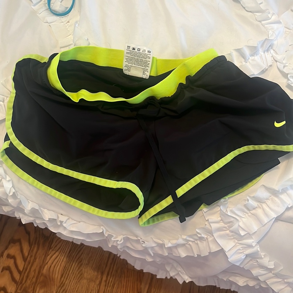 Nike women’s shorts